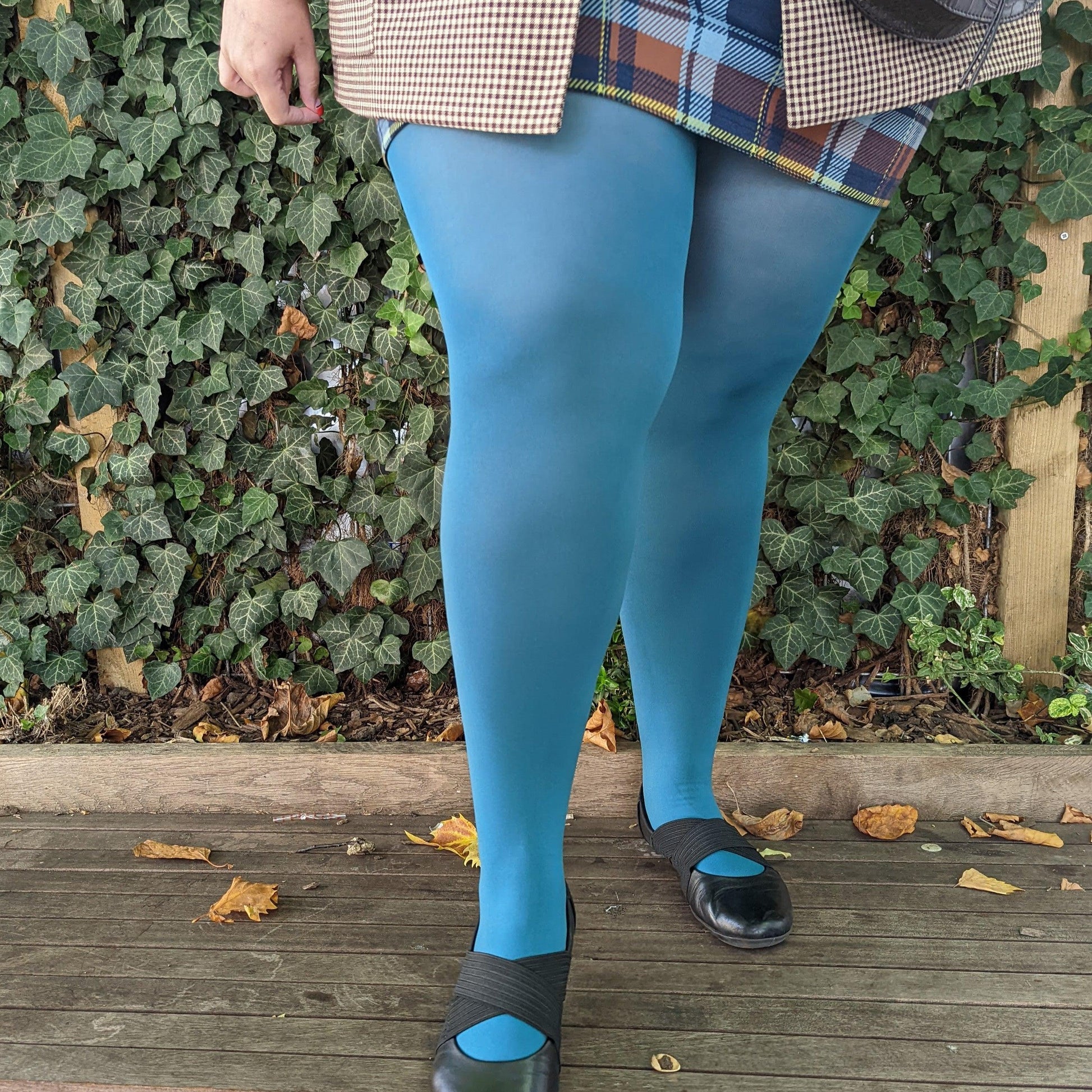 120 Denier Tights - Blueberry Muffin - Snag