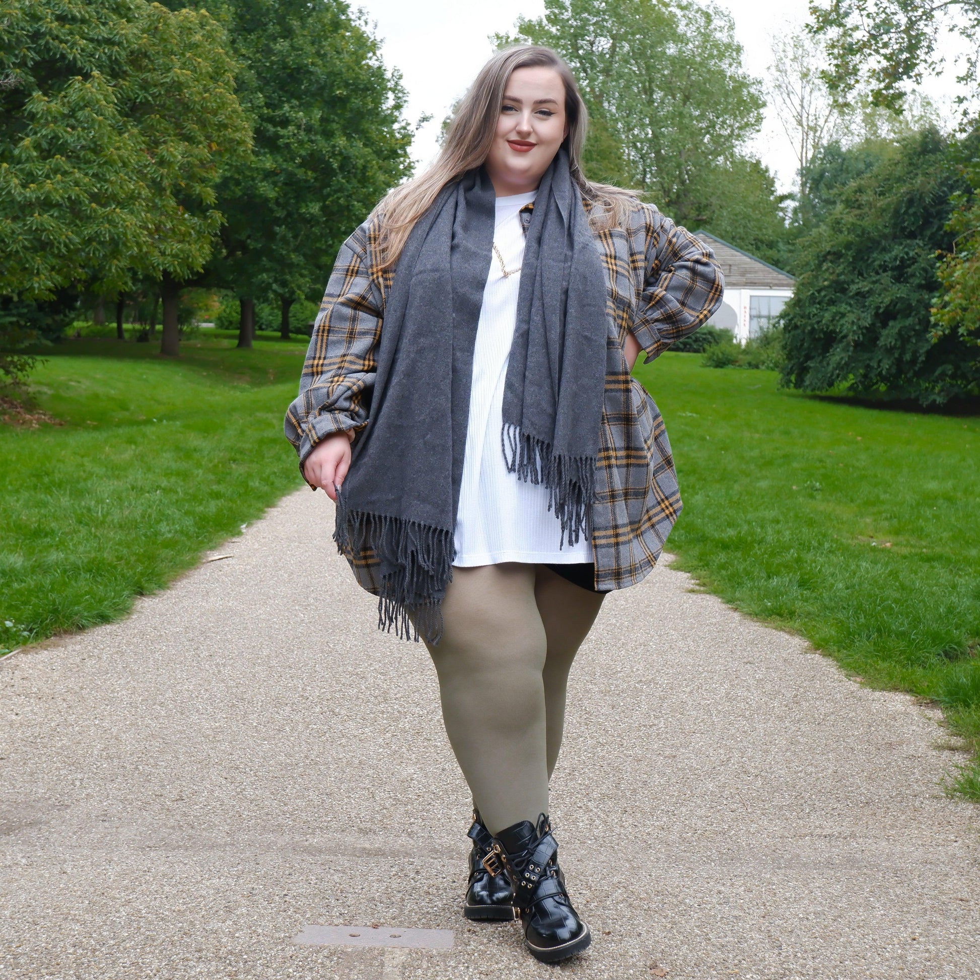 120 Denier Tights - Thicket - Snag