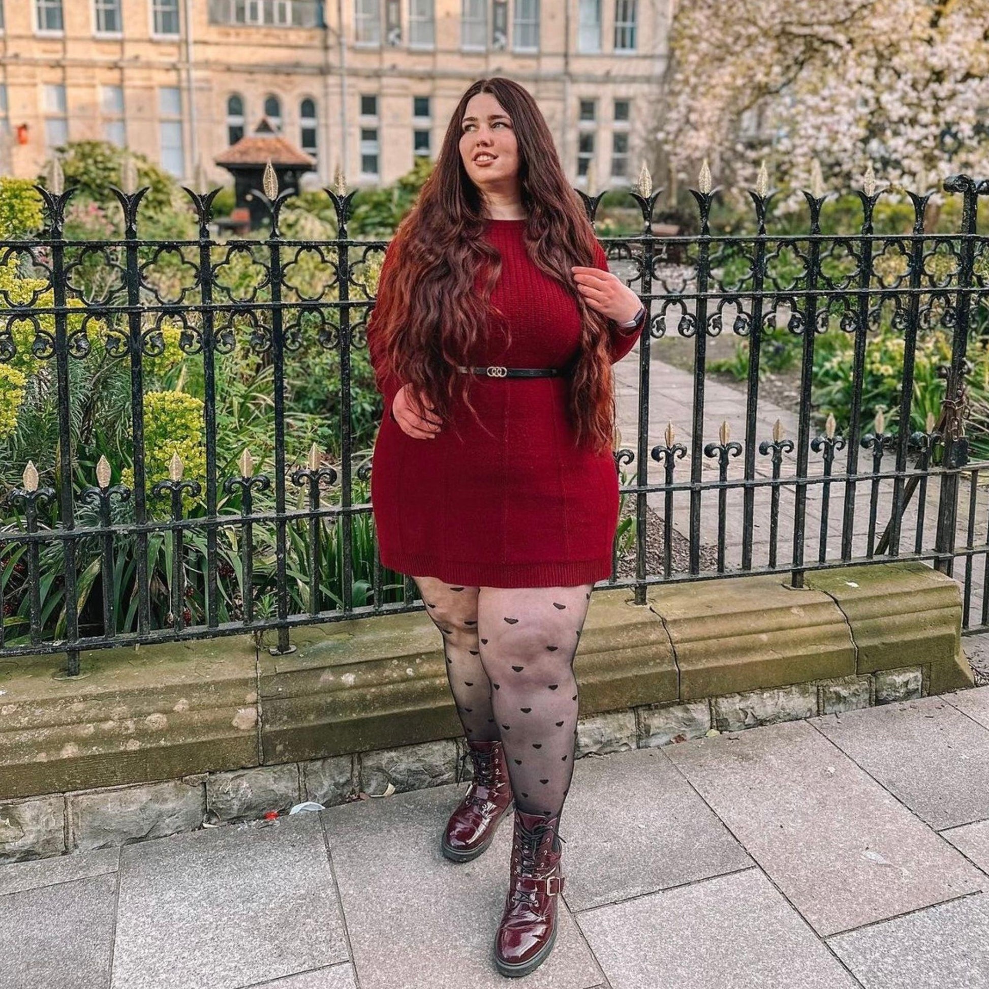 [Insta - @iamdovile]
