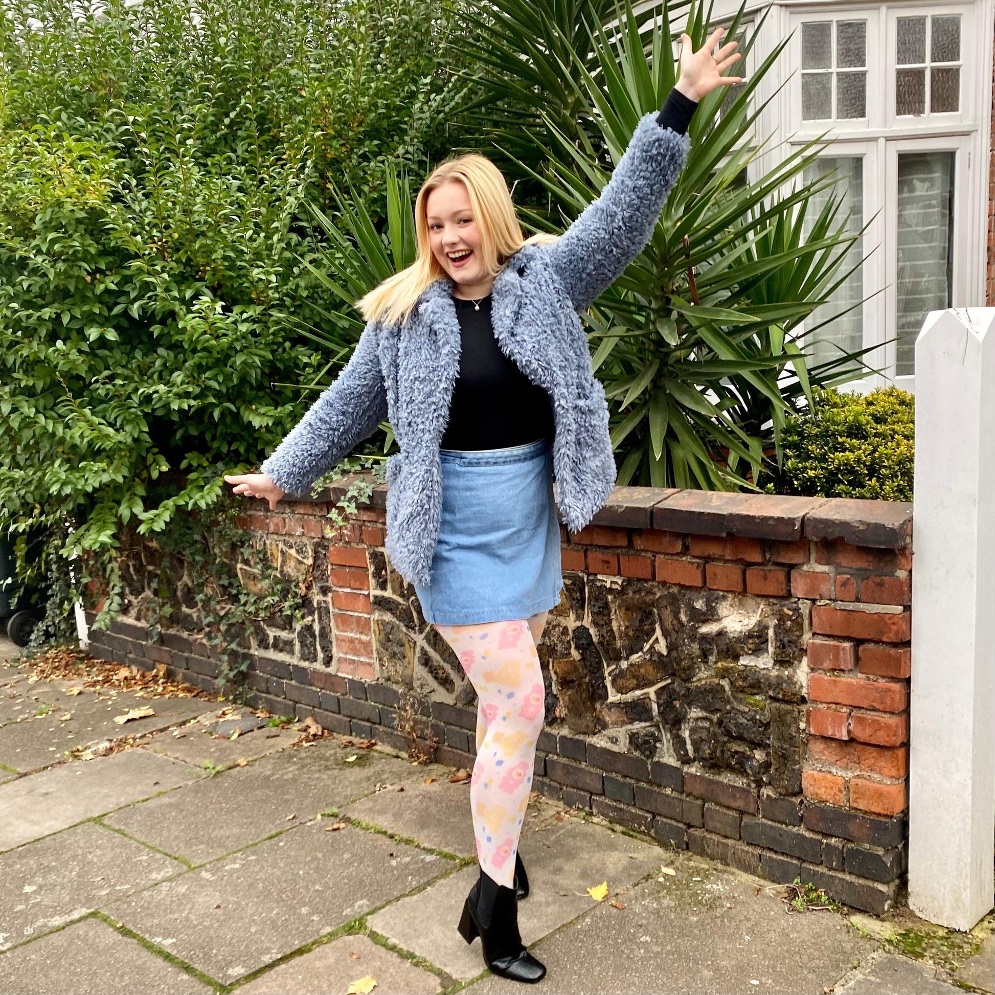 LE Tights - 80 Denier Tights - Care-a-lot