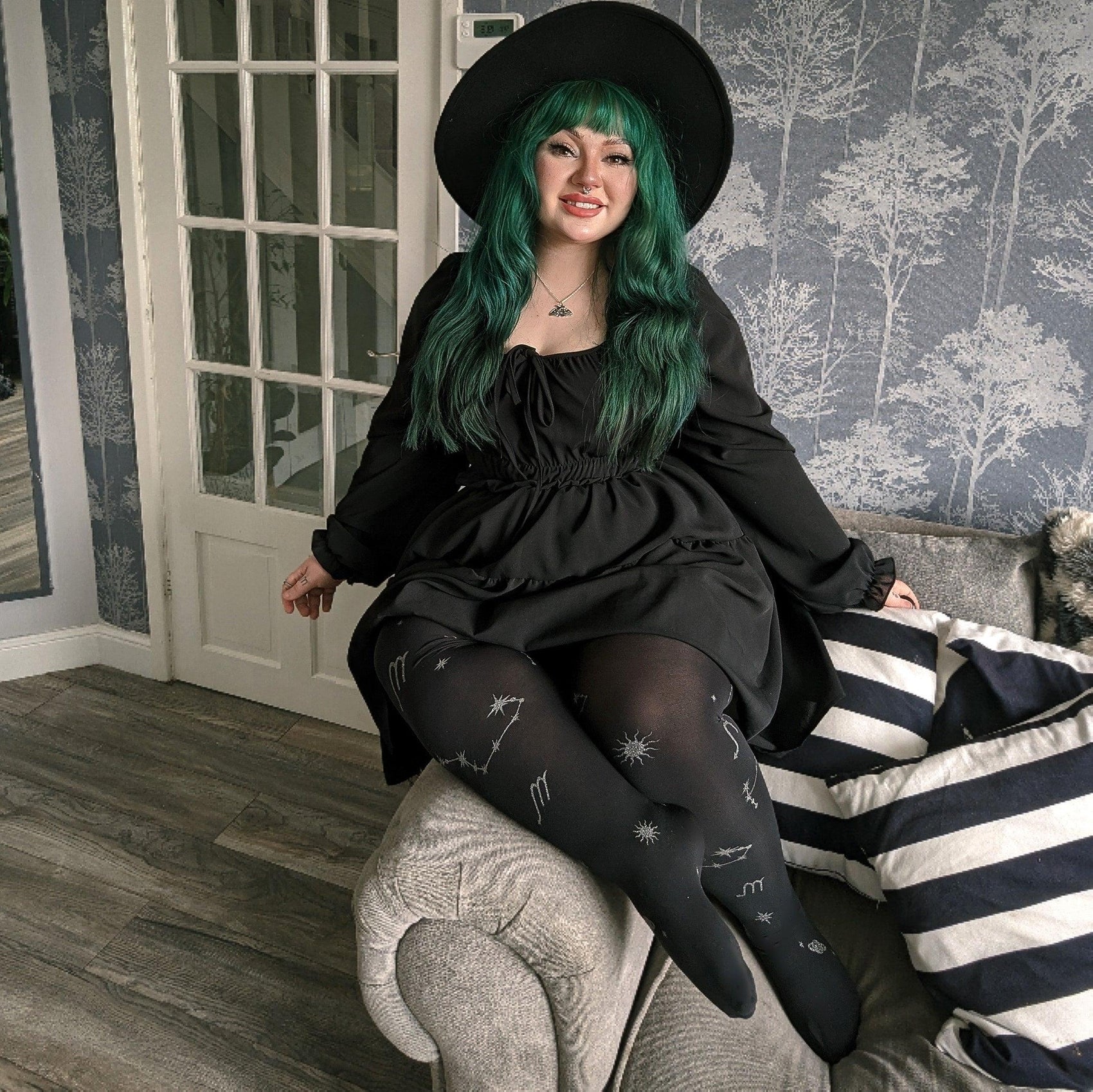 80 Denier Zodiac Tights - Scorpio - Snag