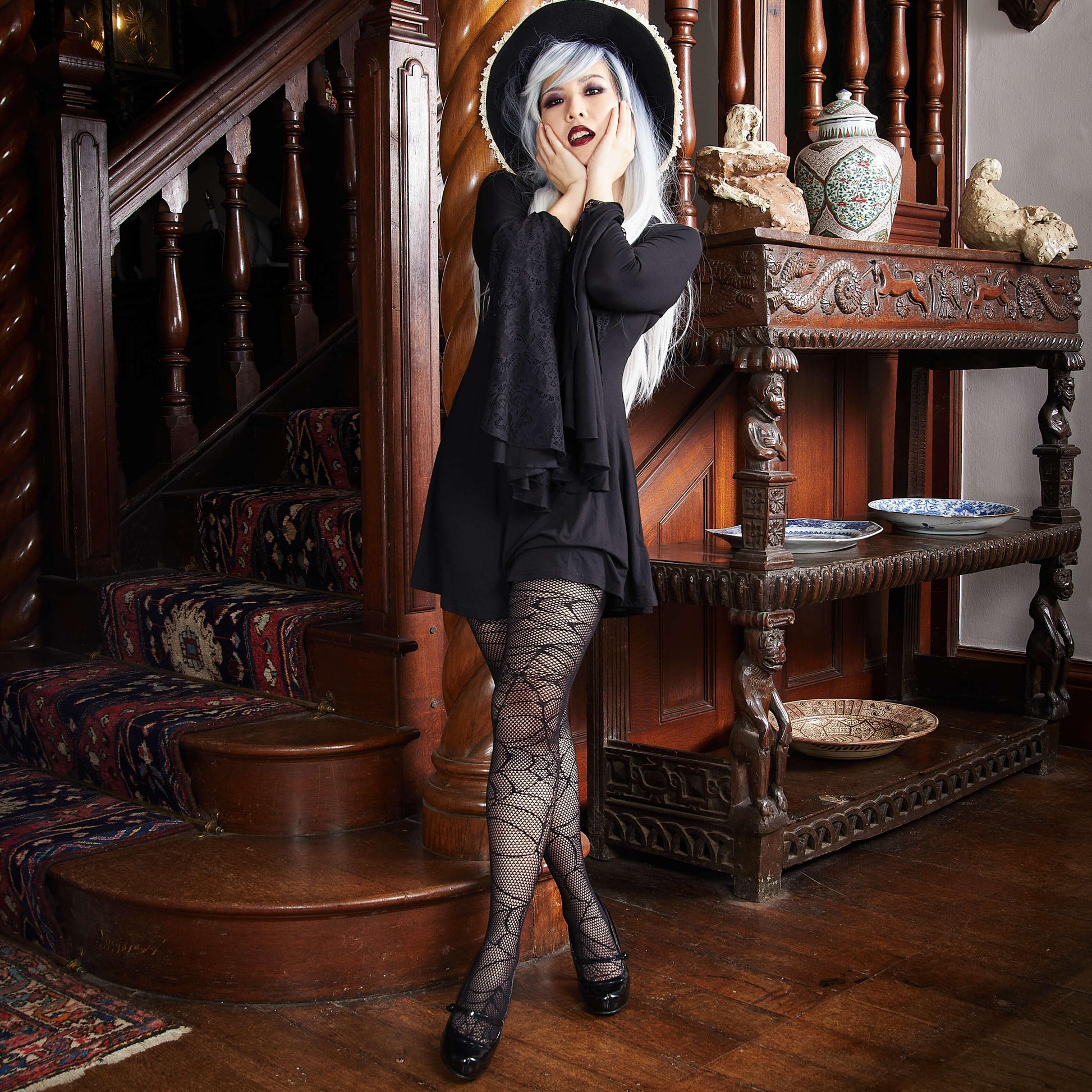 Fishnets - Caught In My Web - Snag