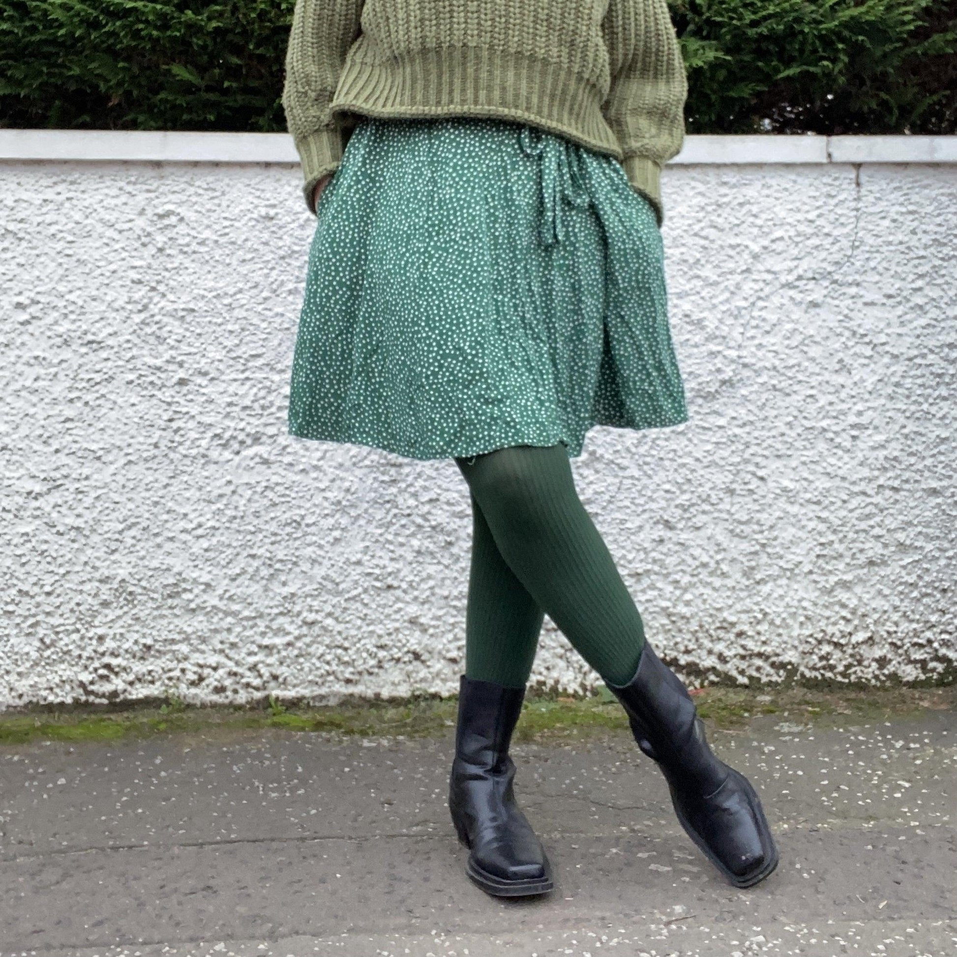 LE Tights - Ribbed Tights - Hit The Bottle
