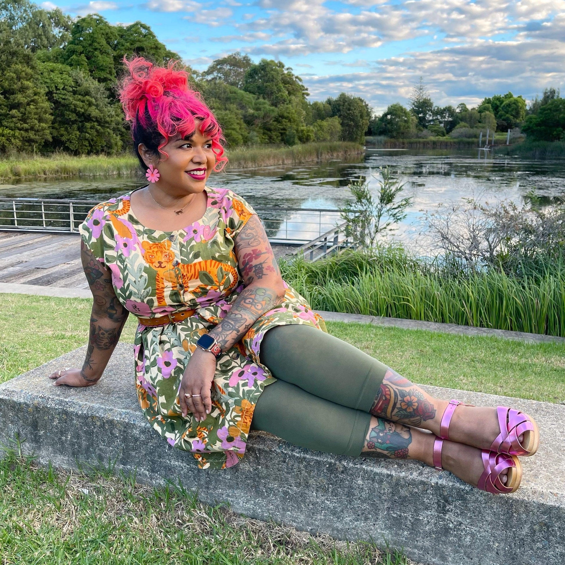 Stay Cool Capri Tights - Peace - Snag