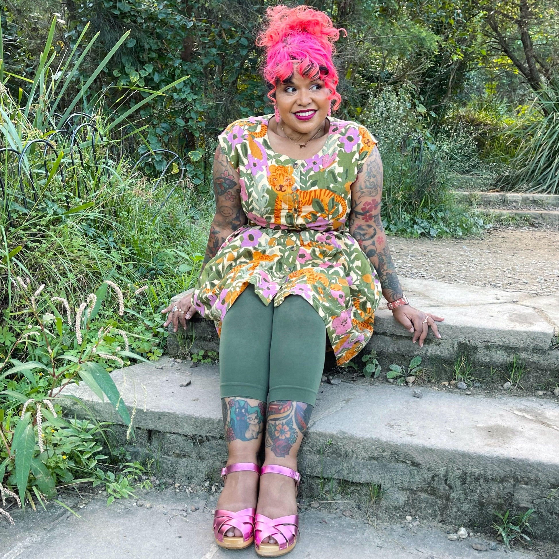 Stay Cool Capri Tights - Peace - Snag