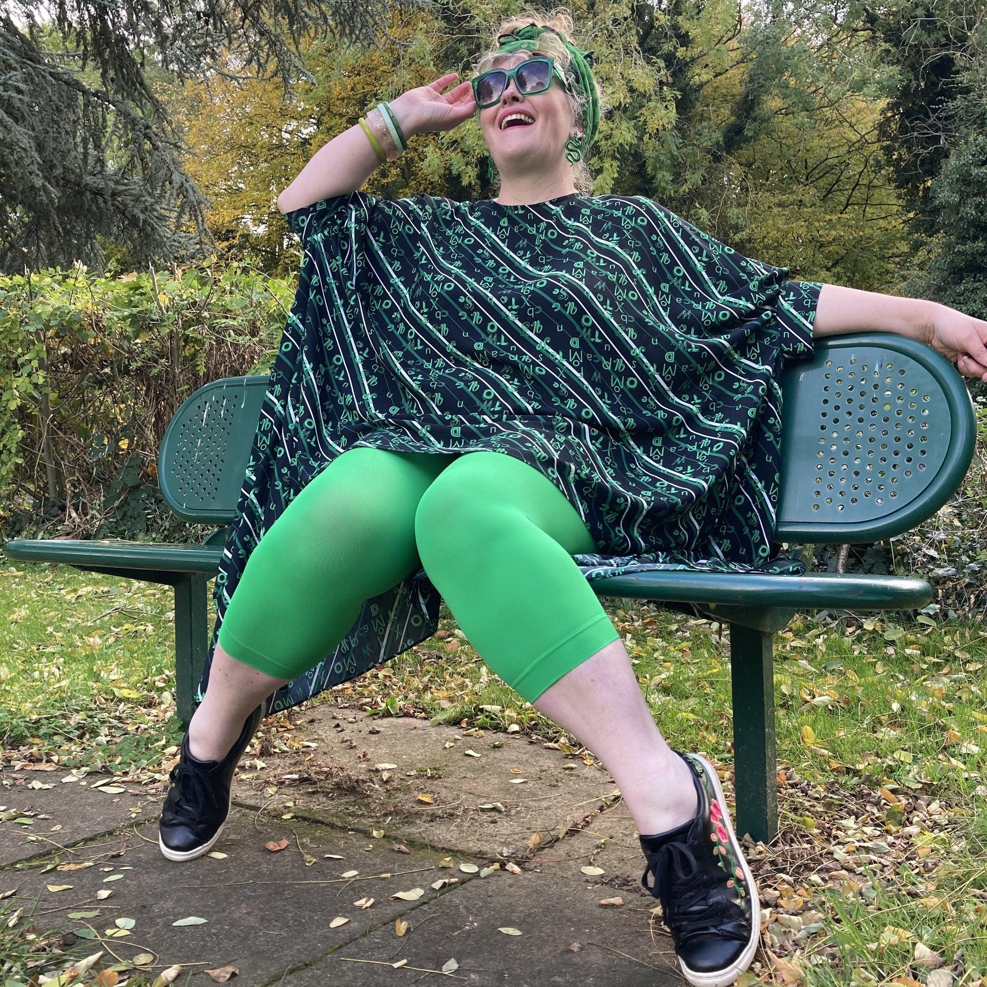 Core Tights - Stay Cool Chub Rub Capri Tights - Rocket
