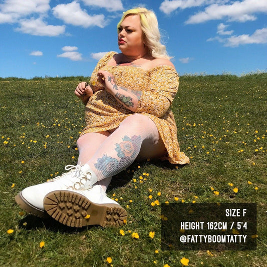 Tights - Fishnets - White Russian